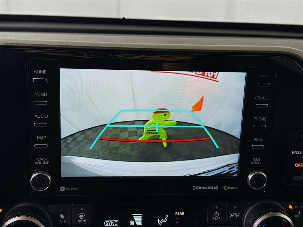 Certified 2020 Toyota Highlander XLE image 7