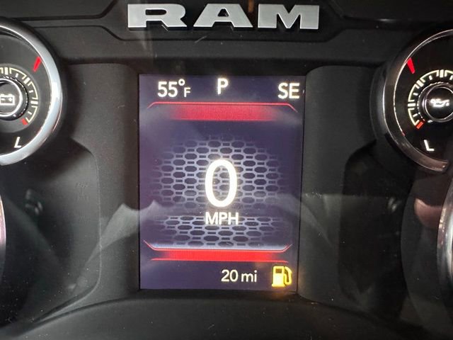 Used 2025 RAM 1500 Big Horn AWD/4WD image 19