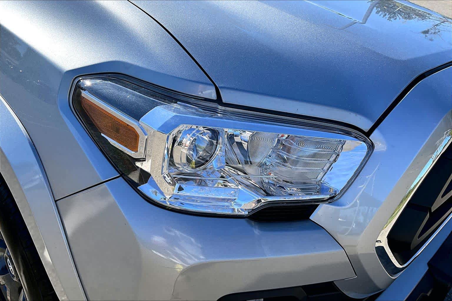 Certified 2023 Toyota Tacoma SR5 w/ Technology Package image 27