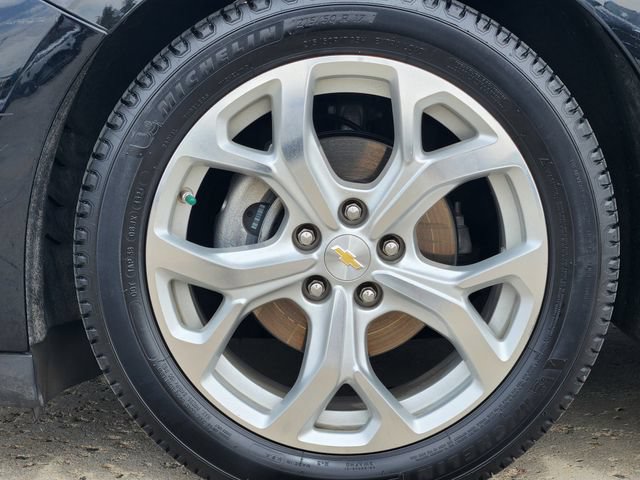 Certified 2017 Chevrolet Volt Premier w/ Driver Confidence II Package FWD image 10