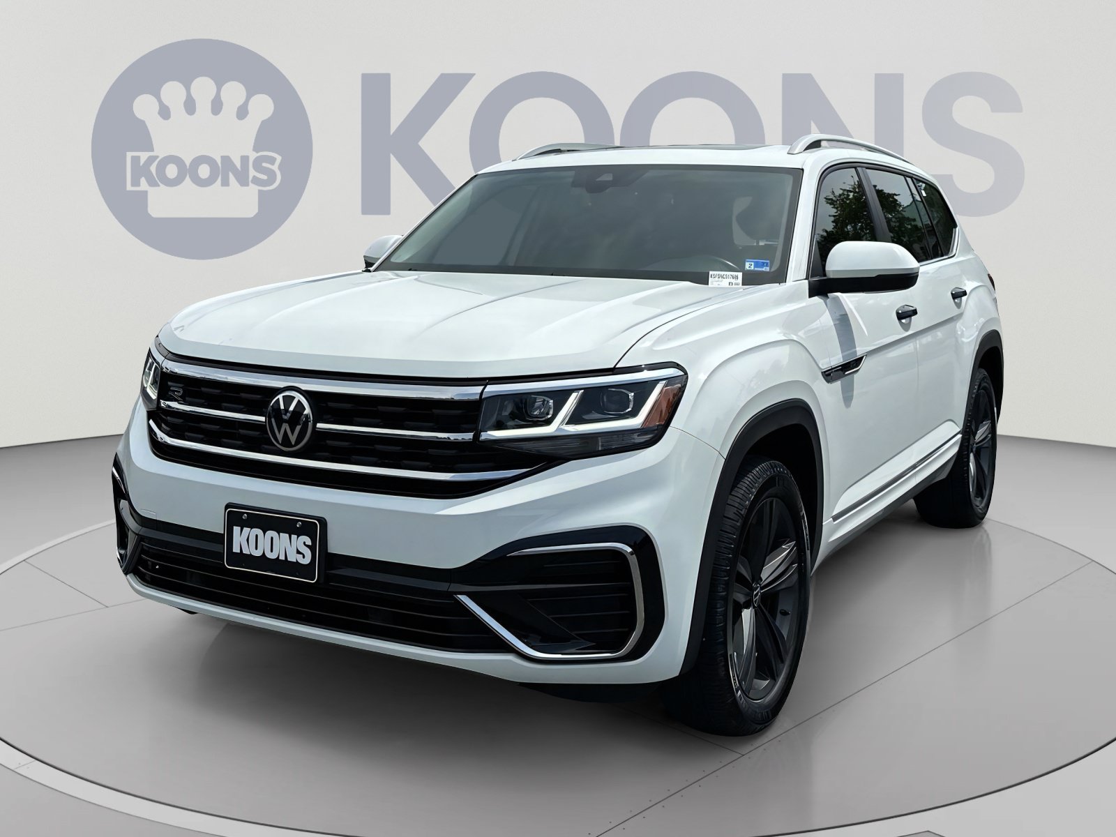 Used 2022 Volkswagen Atlas SEL R-Line AWD/4WD image 1