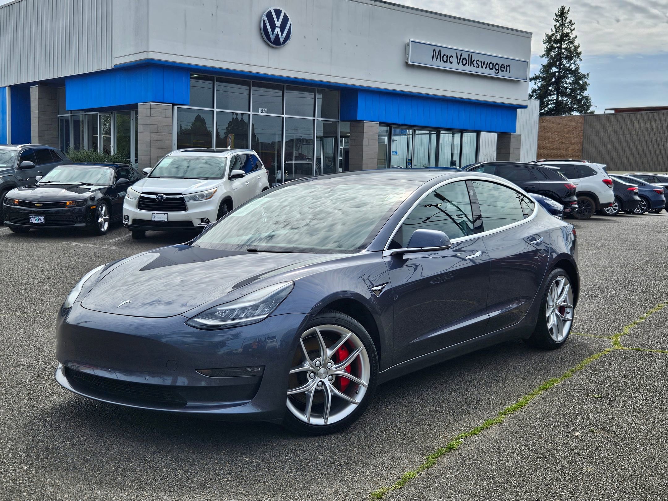 Used 2020 Tesla Model 3 Performance image 1