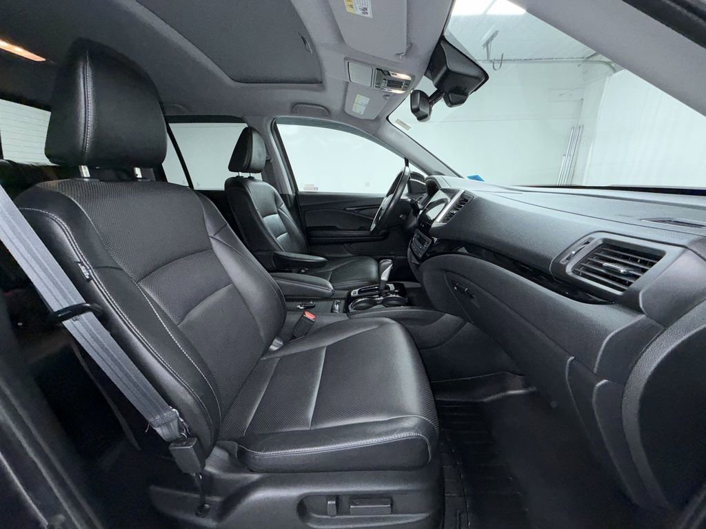 Used 2018 Honda Ridgeline RTL-E image 11