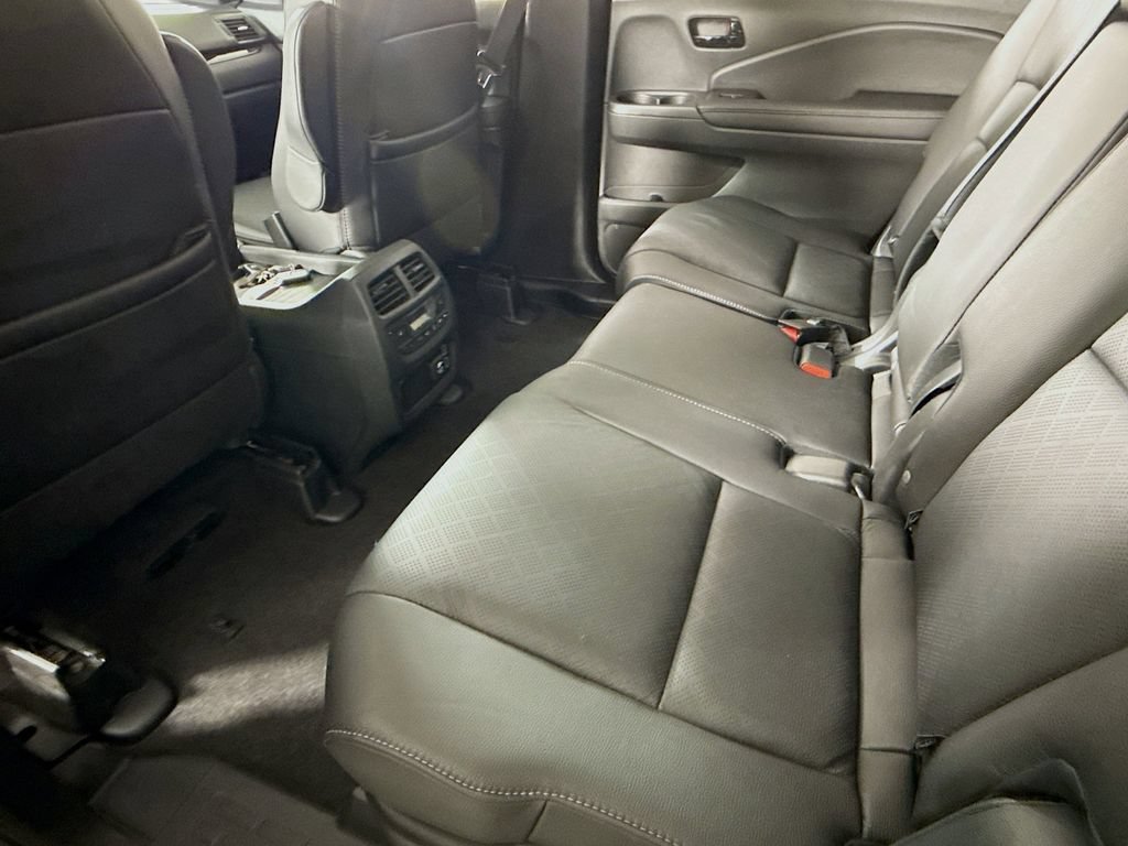 Certified 2023 Honda Passport Elite image 36