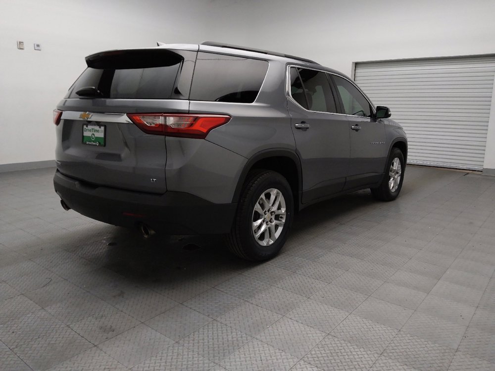 Used 2020 Chevrolet Traverse LT image 9
