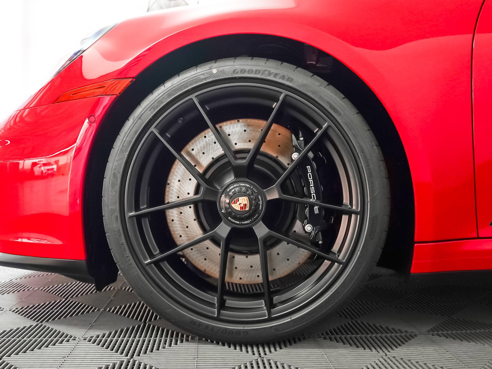 New 2026 Porsche 911 Carrera 4 GTS image 14