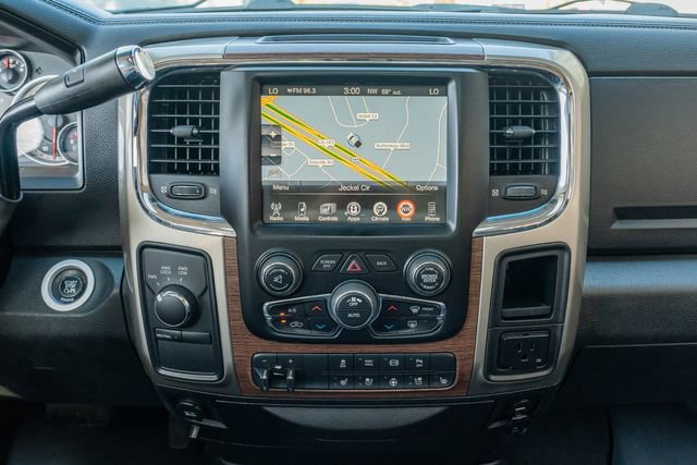 Used 2015 RAM 3500 Laramie w/ Cold Weather Group image 26