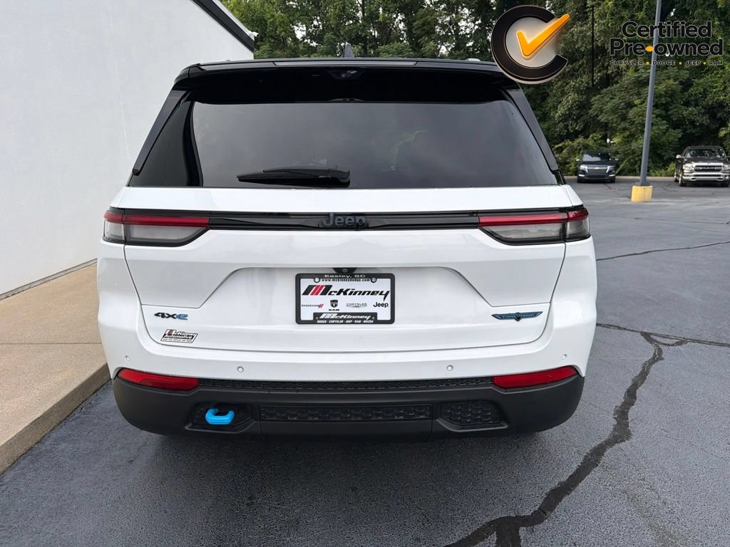 Certified 2022 Jeep Grand Cherokee Trailhawk w/ Advanced Protech Group II AWD/4WD image 10