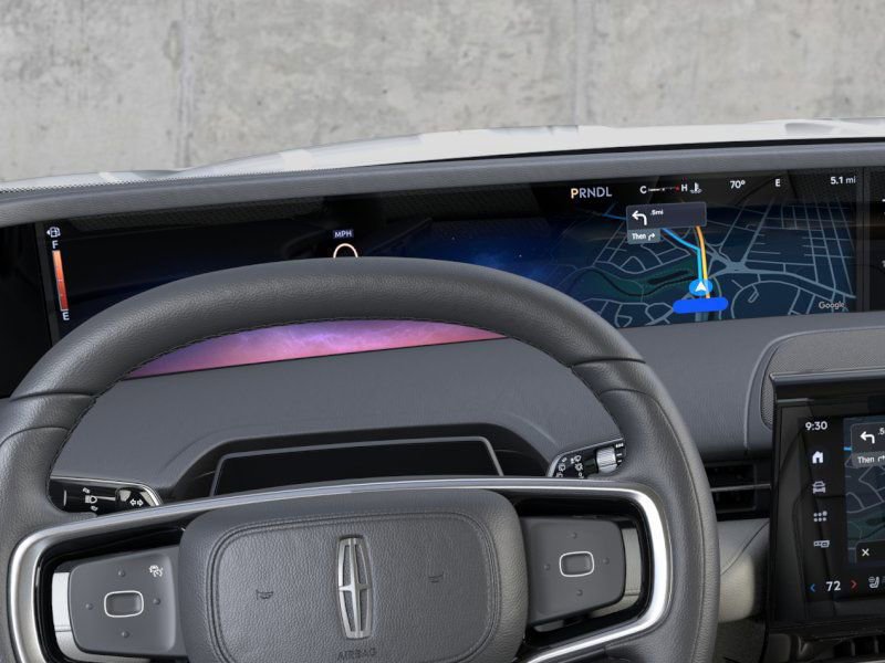 New 2026 Lincoln Nautilus Reserve image 13