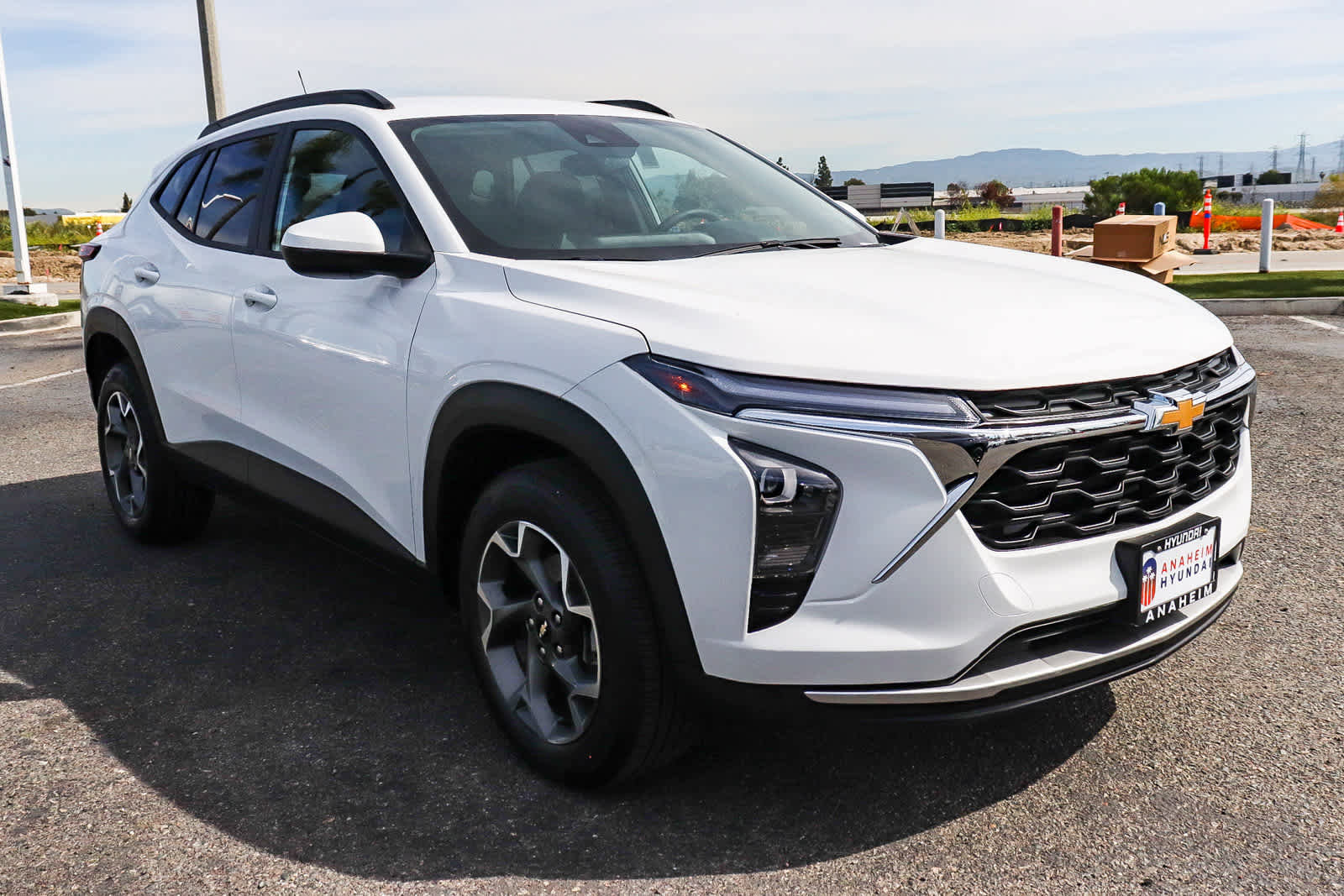 Used 2024 Chevrolet Trax LT w/ Driver Confidence Package image 3