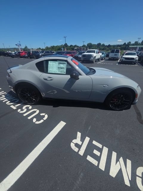 New 2026 MAZDA MX-5 Miata RF Club RWD image 4