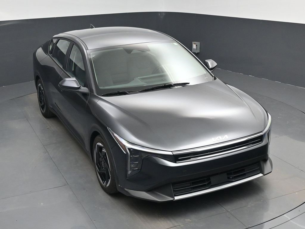 Certified 2025 Kia K4 EX image 3