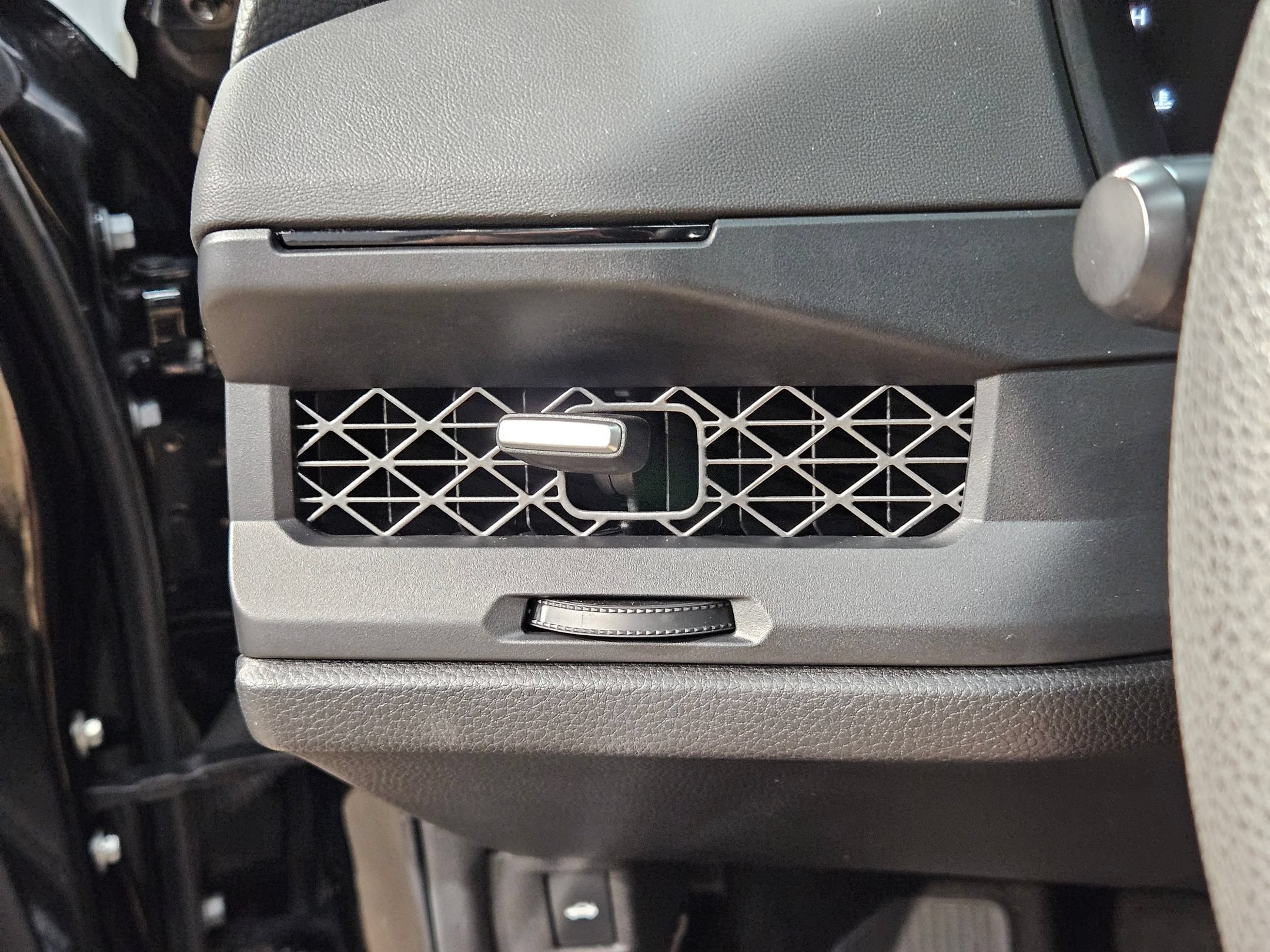 Used 2024 Honda Accord EX image 26