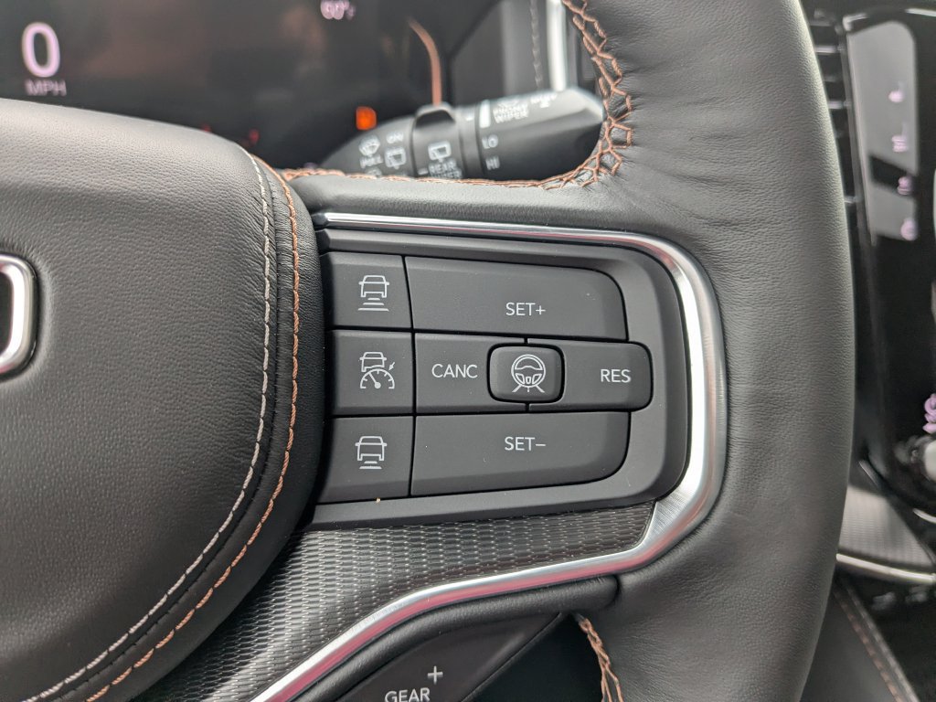 New 2027 Jeep Grand Wagoneer L Summit AWD/4WD image 28