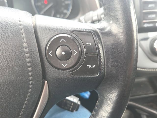 Used 2016 Toyota RAV4 XLE AWD/4WD image 38