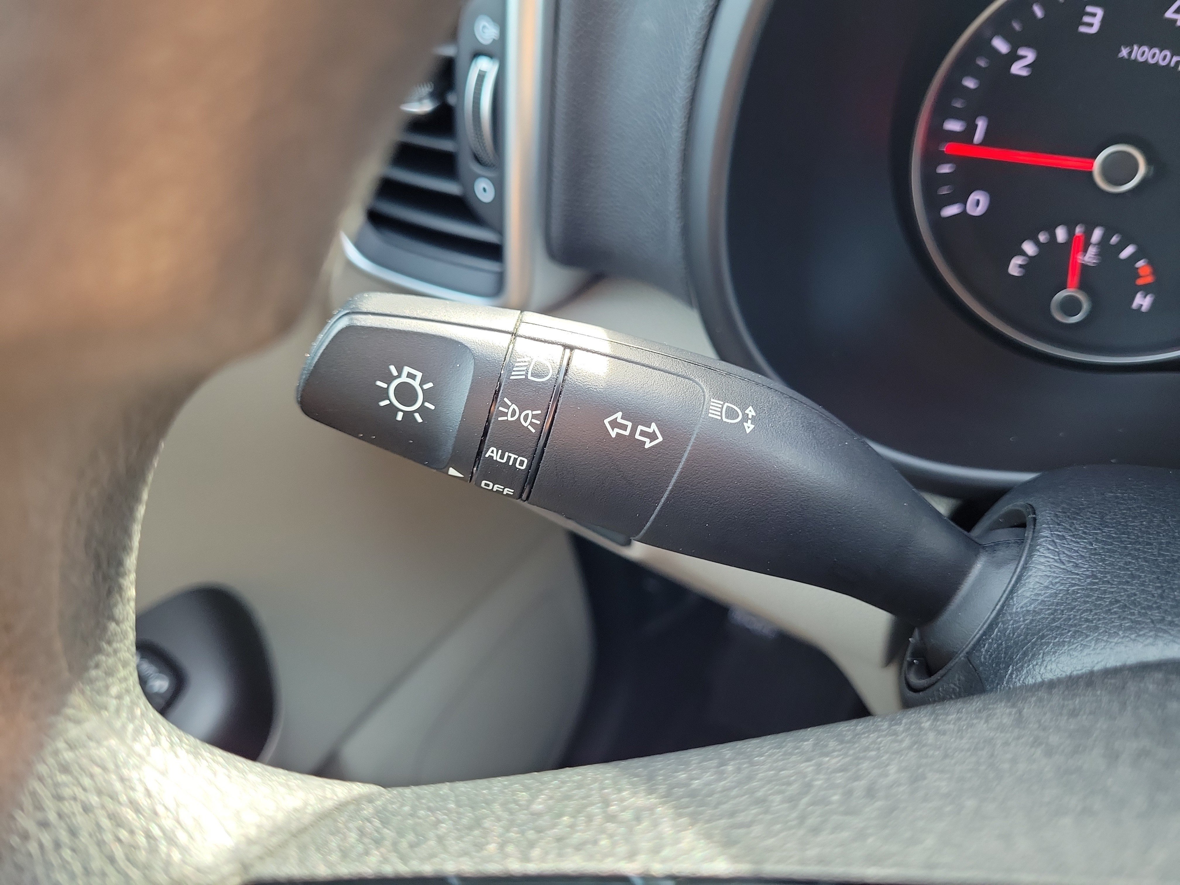 Used 2020 Kia Sportage LX w/ LX Popular Package FWD image 28