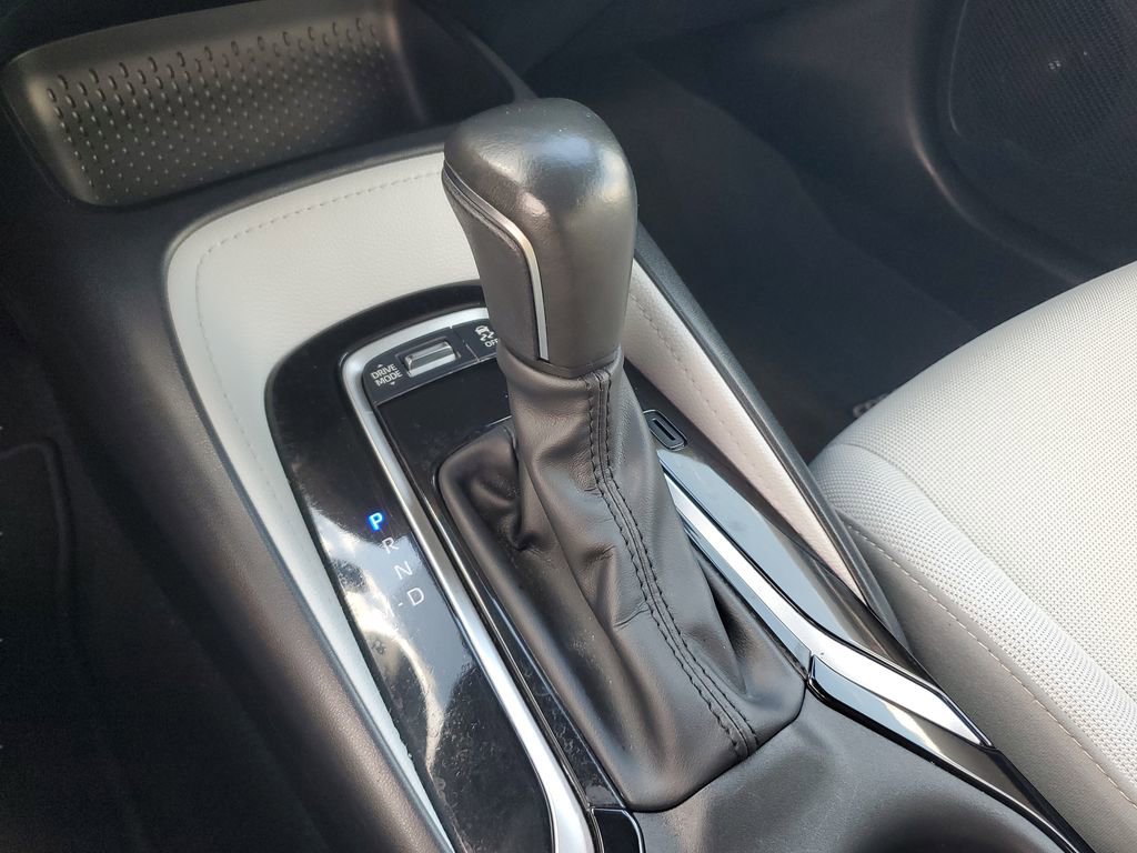 Certified 2025 Toyota Corolla SE image 18