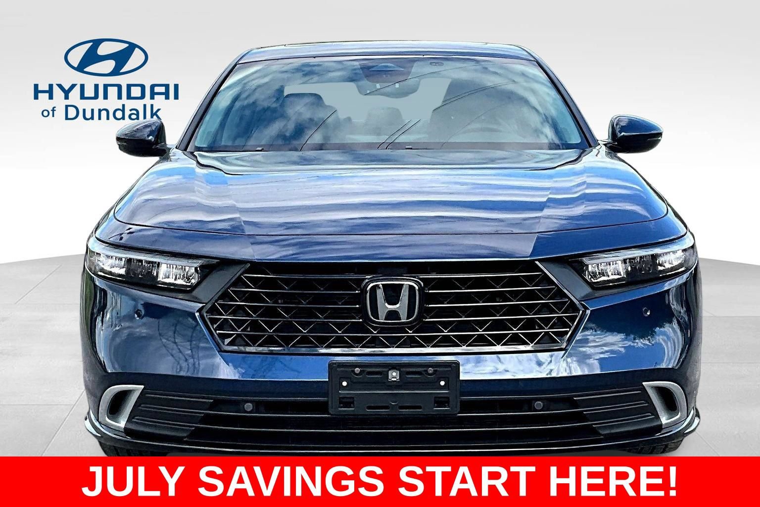 Used 2025 Honda Accord Touring image 2