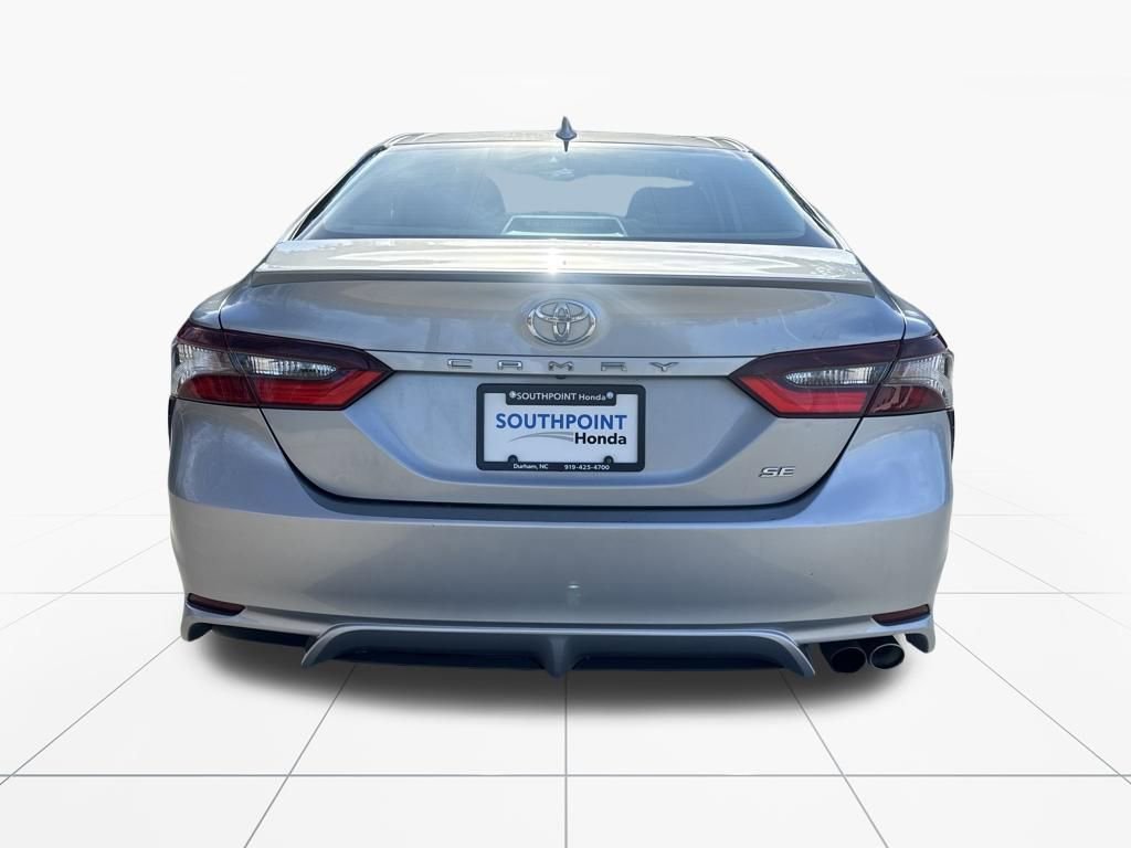 Used 2021 Toyota Camry SE image 7