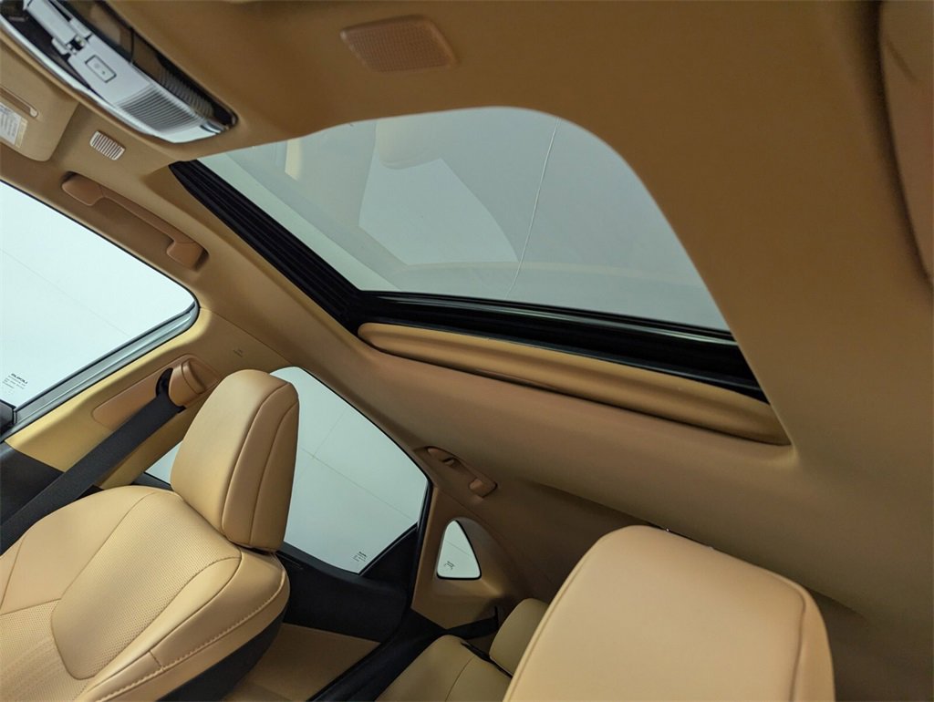 Used 2024 Lexus NX 250 FWD w/ Premium Package image 12