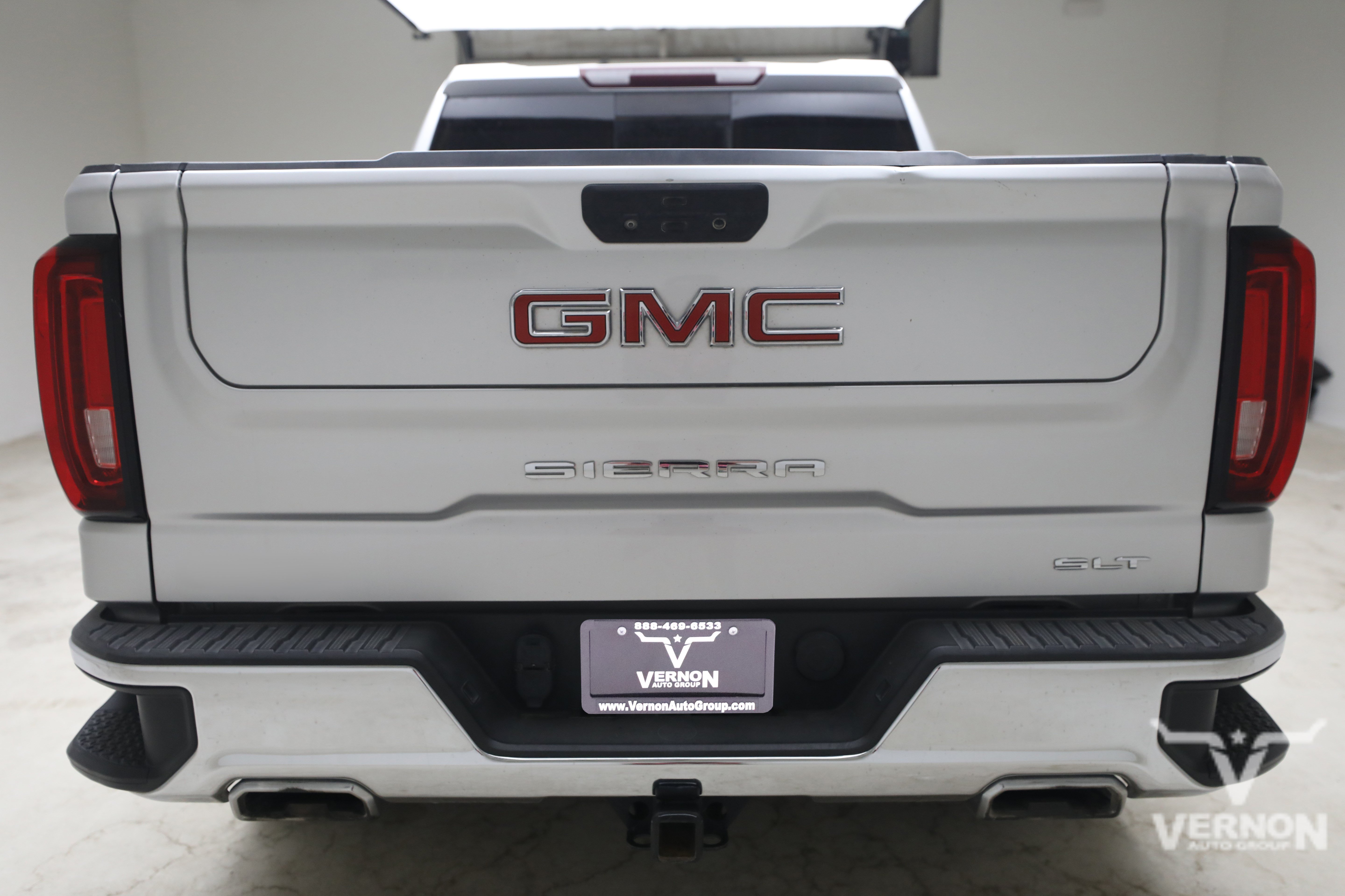 Used 2021 GMC Sierra 1500 SLT AWD/4WD image 3