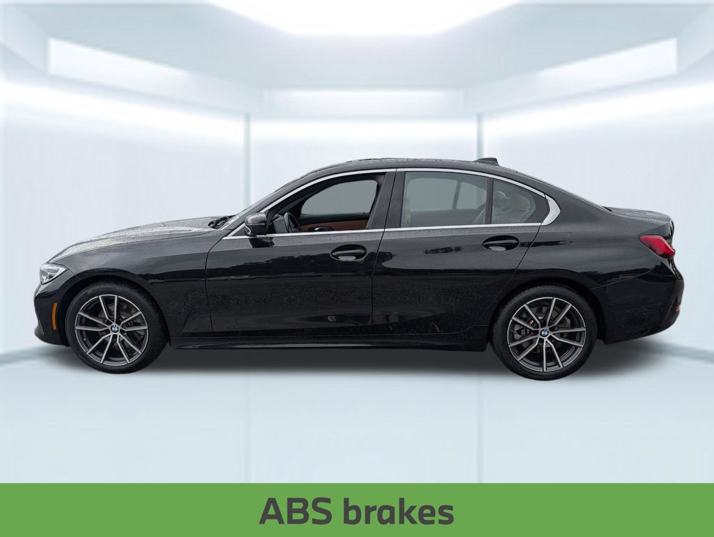 Used 2020 BMW 330i xDrive Sedan w/ Premium Package AWD/4WD image 2