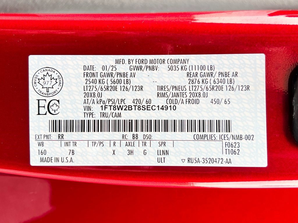 Used 2025 Ford F250 Platinum image 32