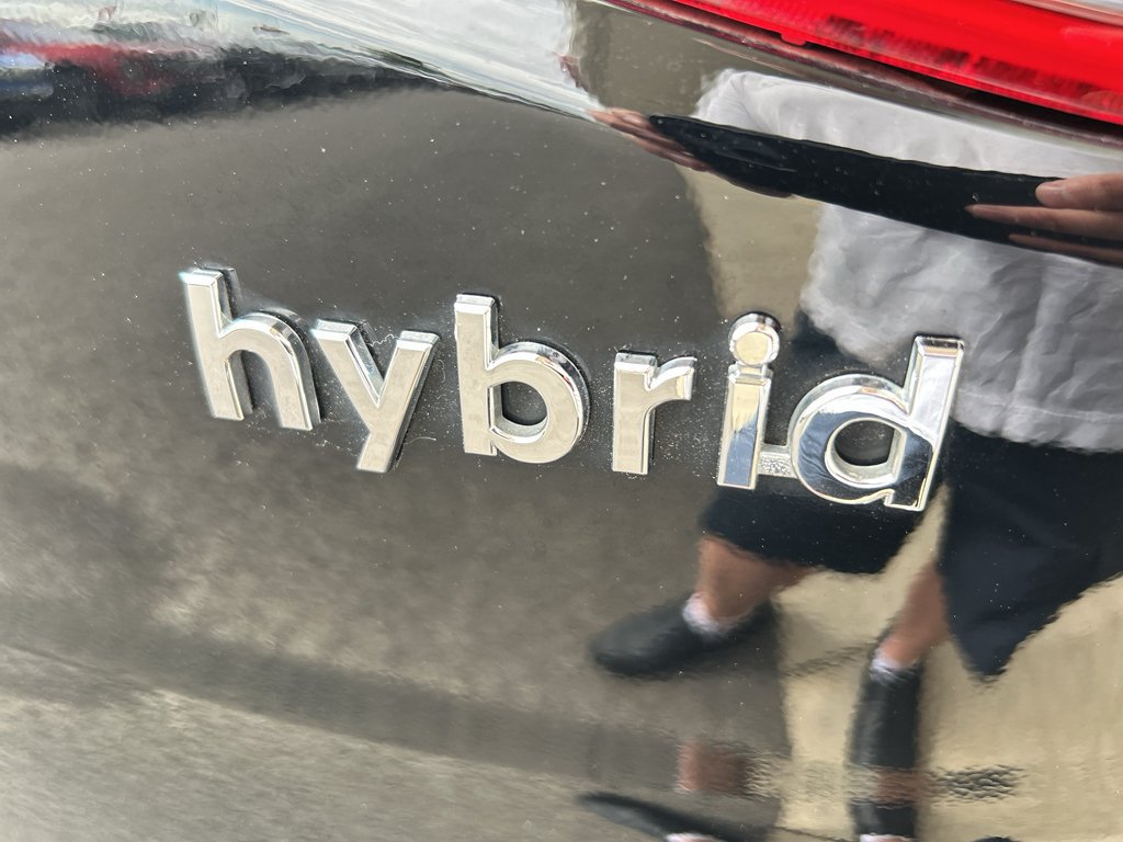 Used 2020 Hyundai Ioniq SE FWD image 7