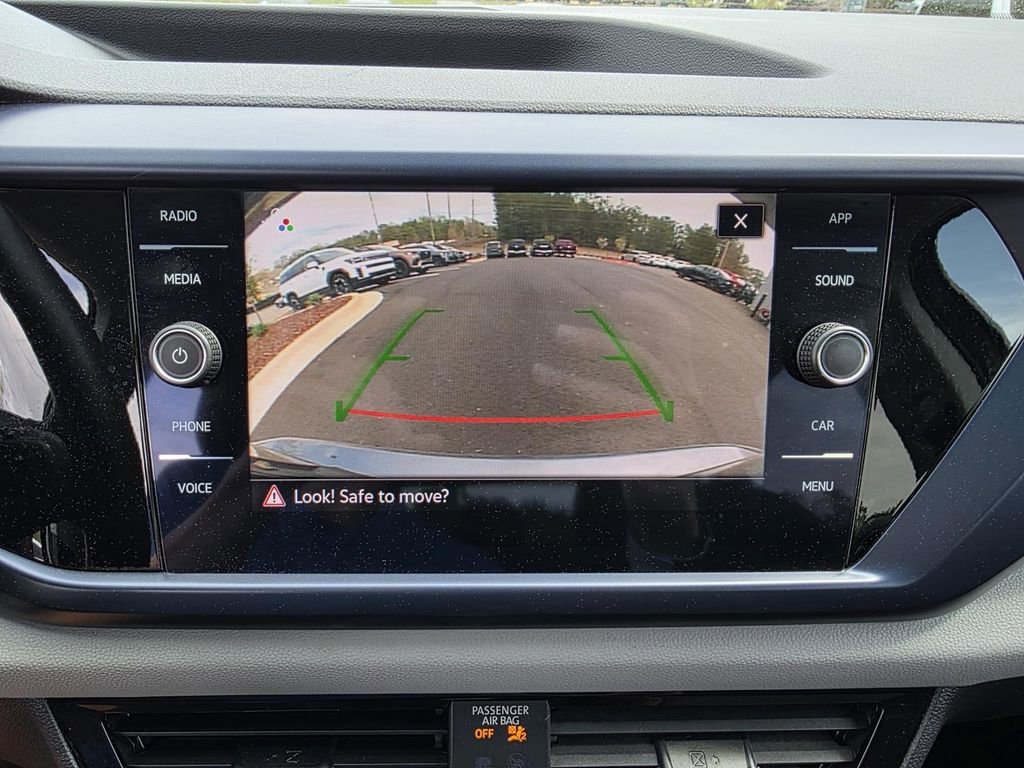 Used 2022 Volkswagen Taos SE w/ Panoramic Sunroof Package image 19