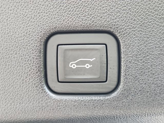 New 2026 Buick Enclave Sport Touring w/ Power Package FWD image 6
