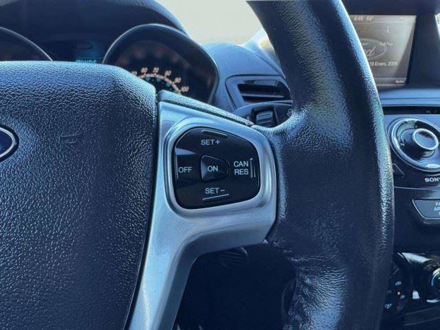 Used 2014 Ford Fiesta Titanium FWD image 26
