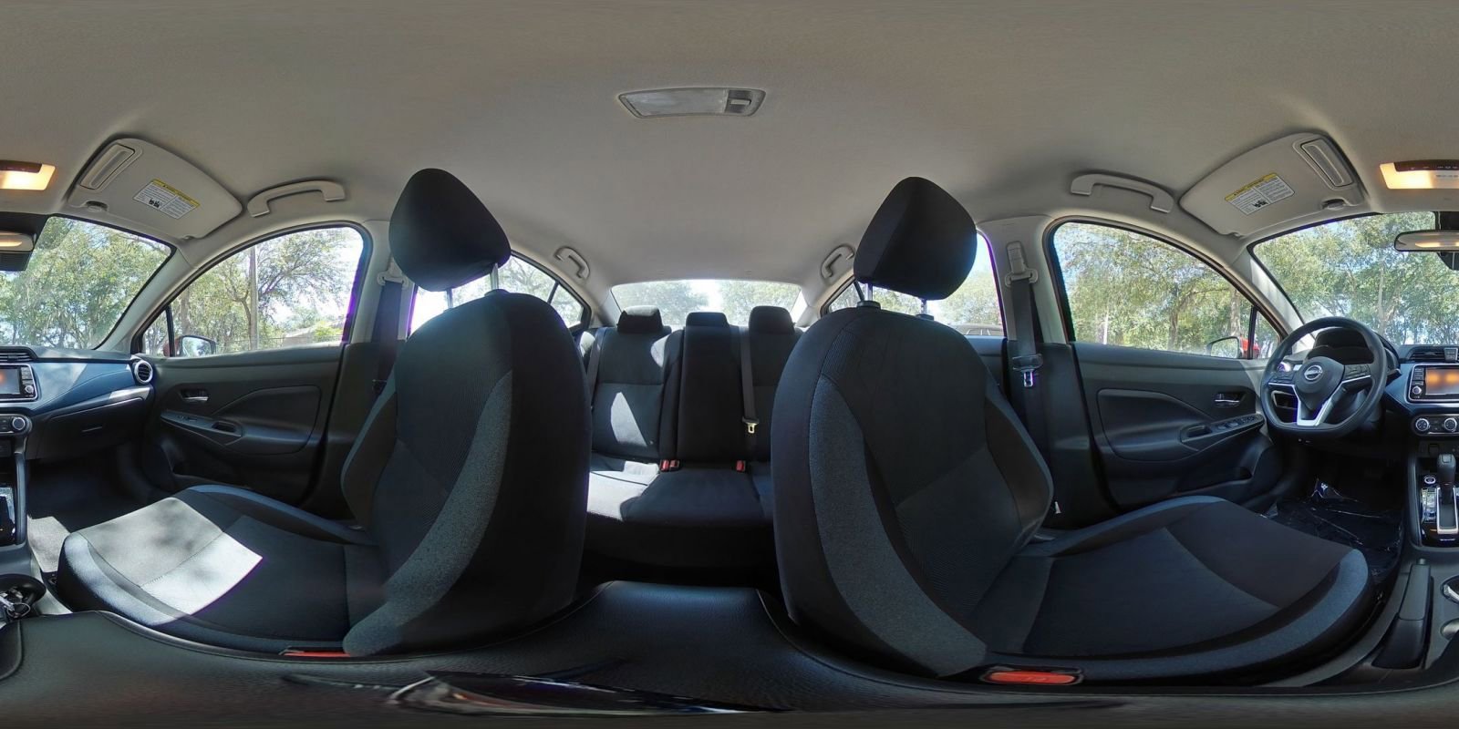 Used 2025 Nissan Versa SV FWD image 41