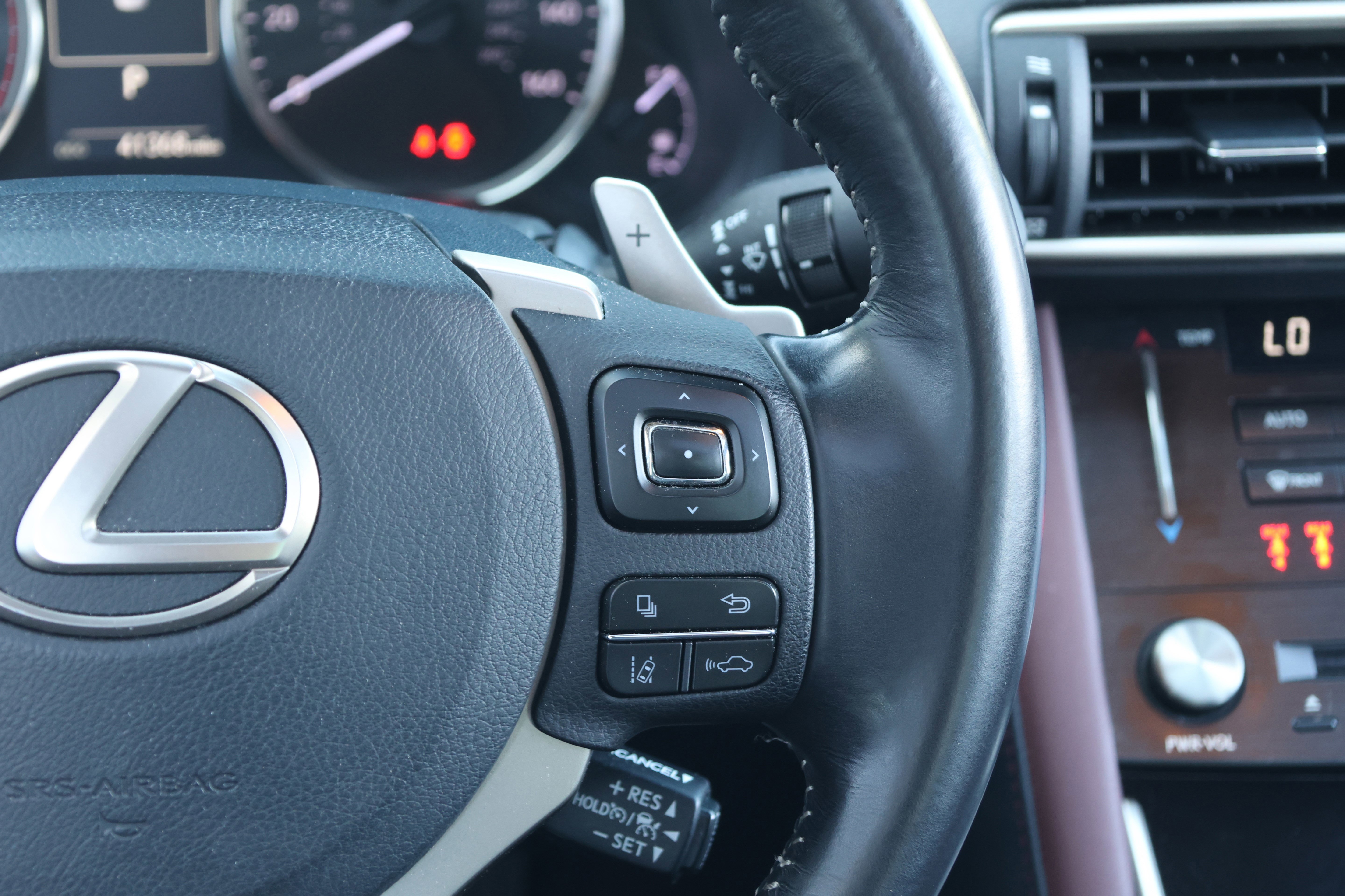 Used 2017 Lexus IS 200t image 21