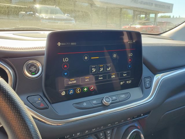Certified 2023 Chevrolet Blazer LT w/ Convenience Package FWD image 31