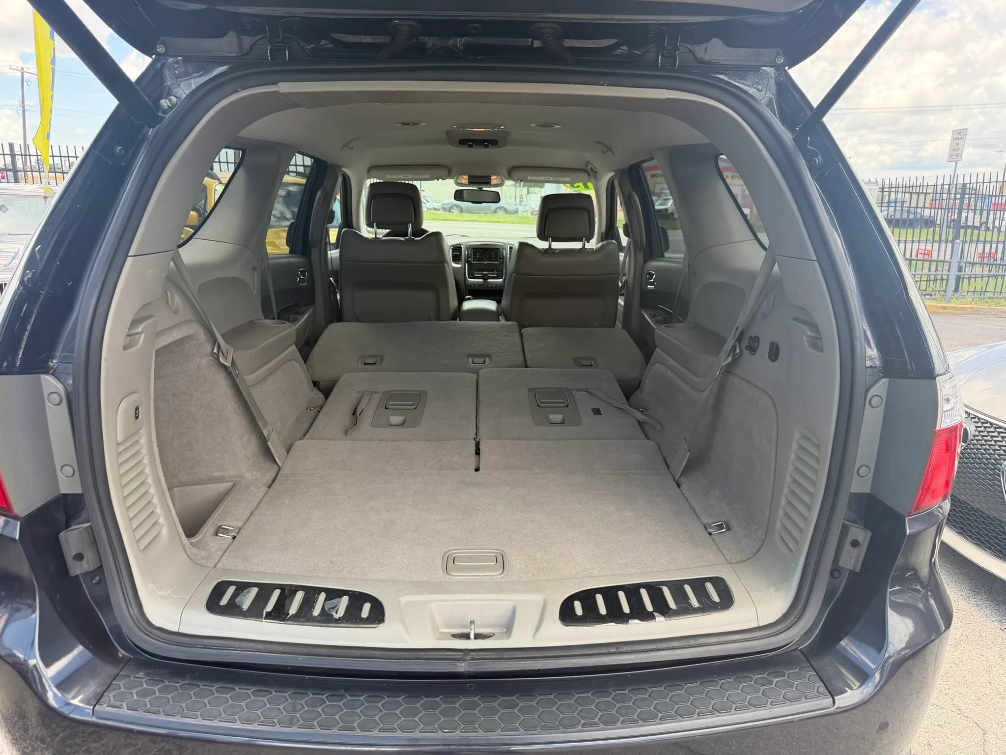 Used 2013 Dodge Durango Crew AWD/4WD image 16