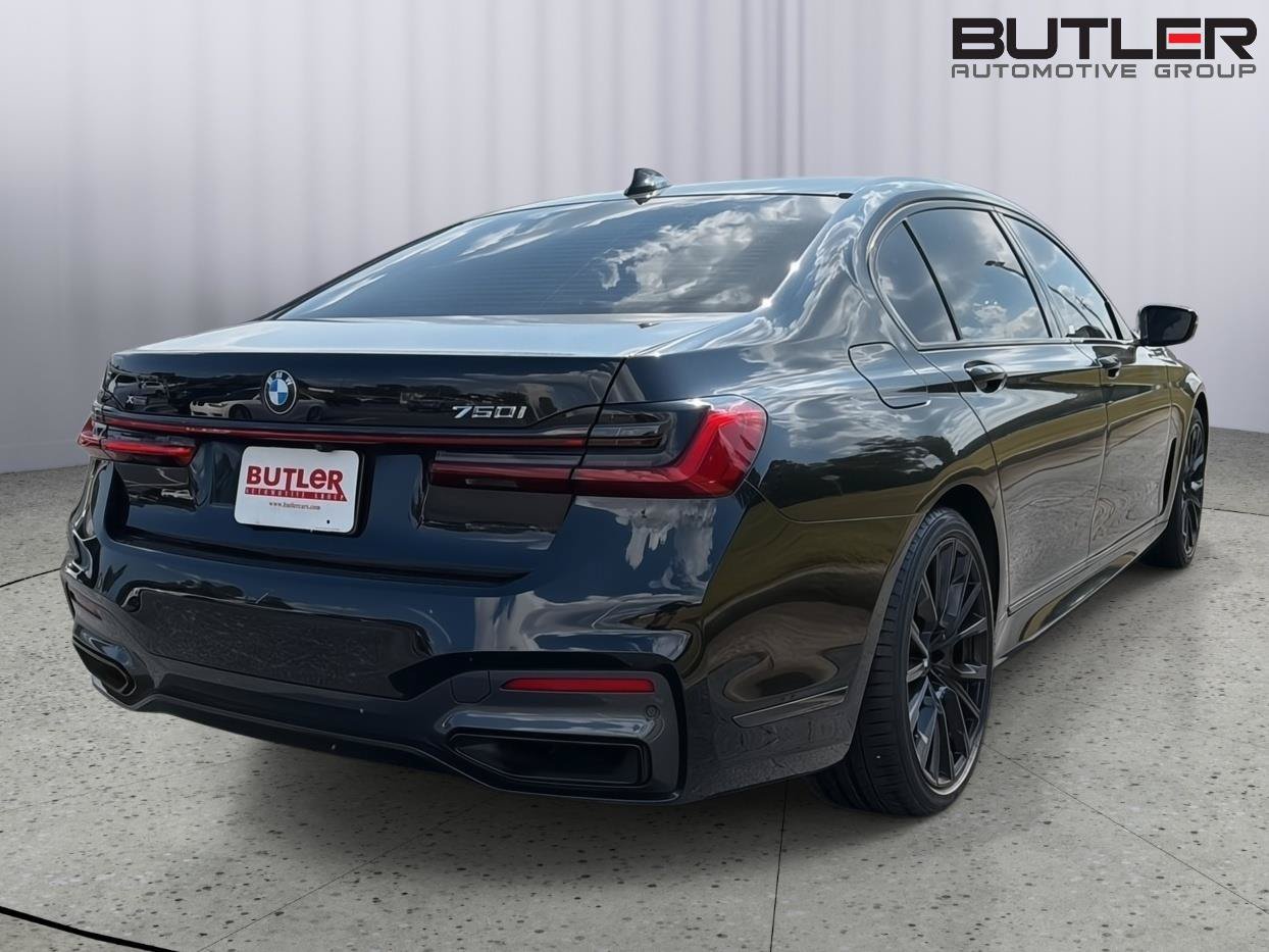 Used 2022 BMW 750i xDrive w/ Executive Package AWD/4WD image 5