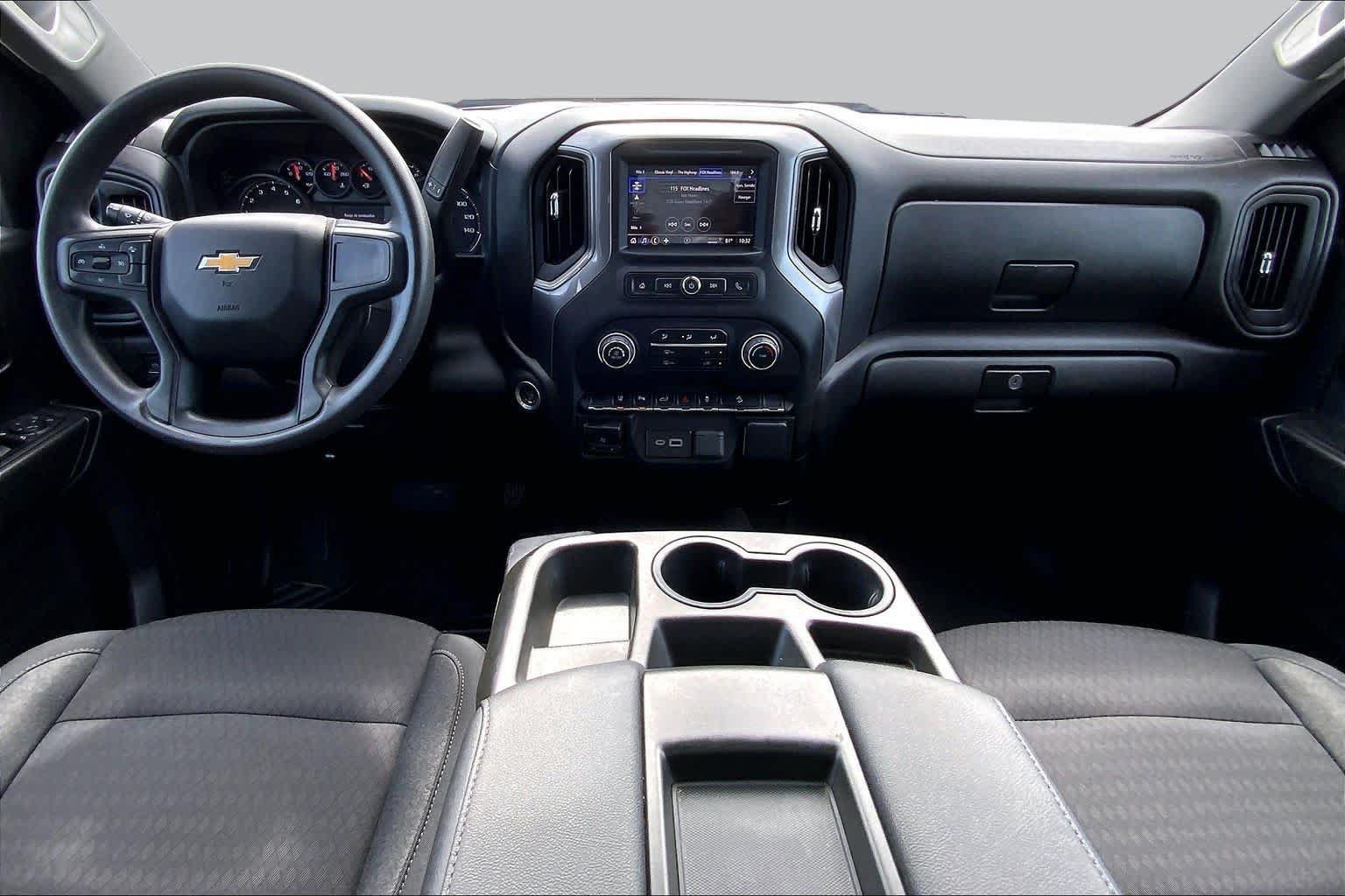 Used 2024 Chevrolet Silverado 2500 Custom w/ Custom Convenience Package AWD/4WD image 15