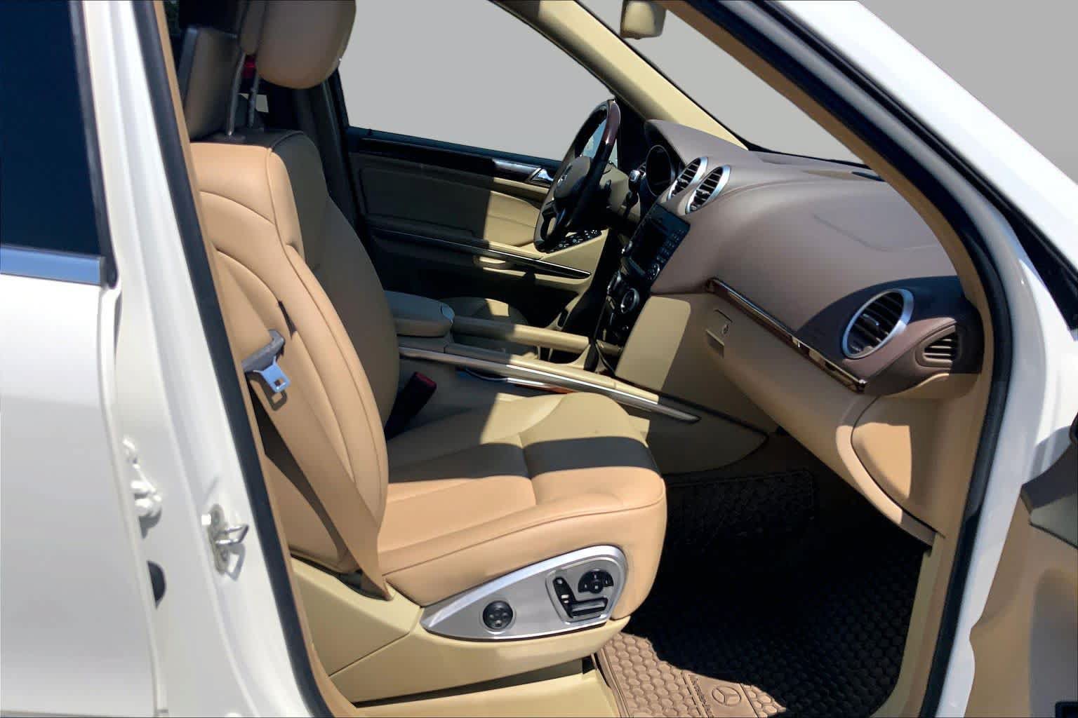Used 2012 Mercedes-Benz GL 450 4MATIC image 8