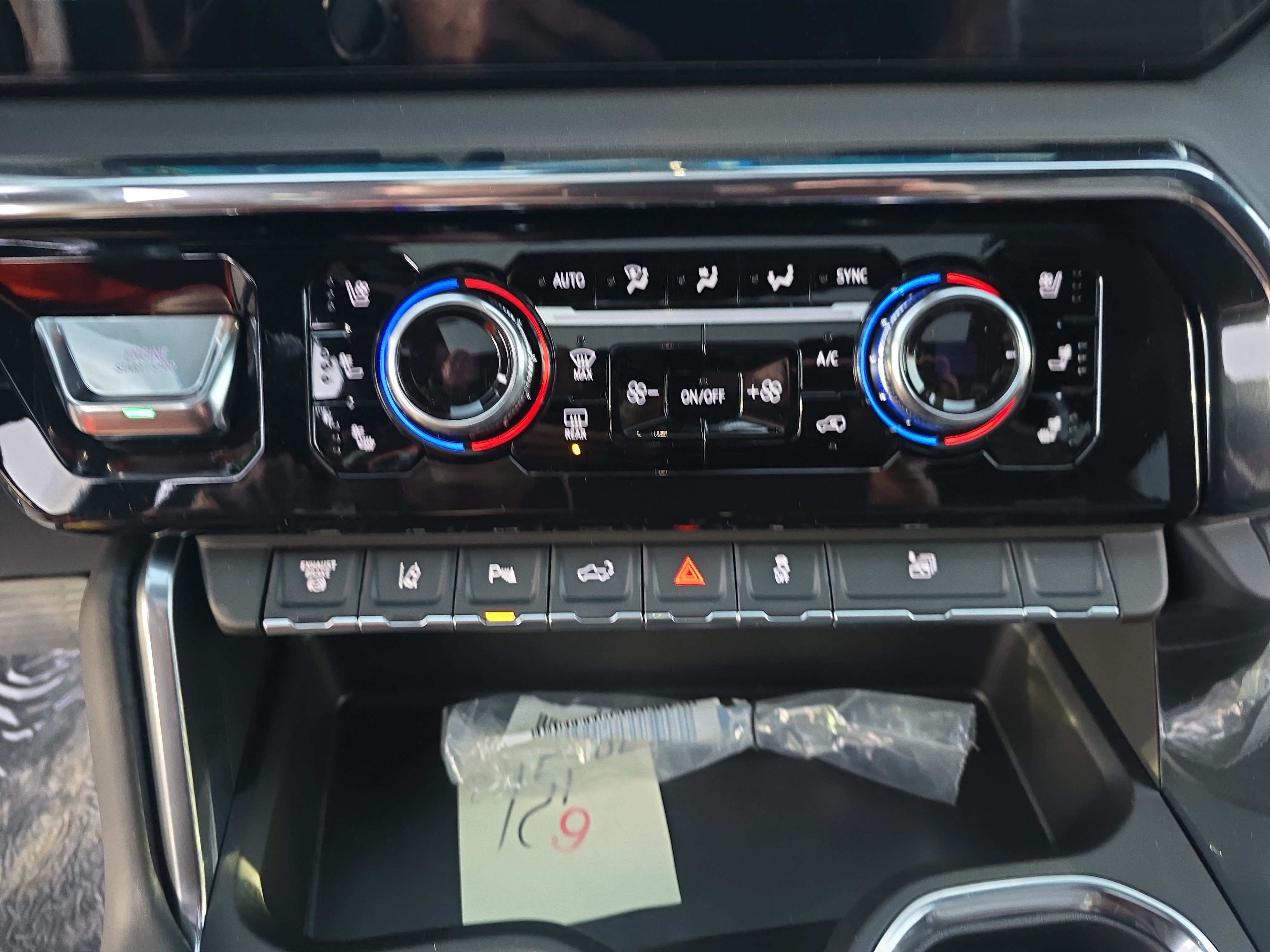 New 2026 GMC Sierra 3500 Denali Ultimate AWD/4WD image 31