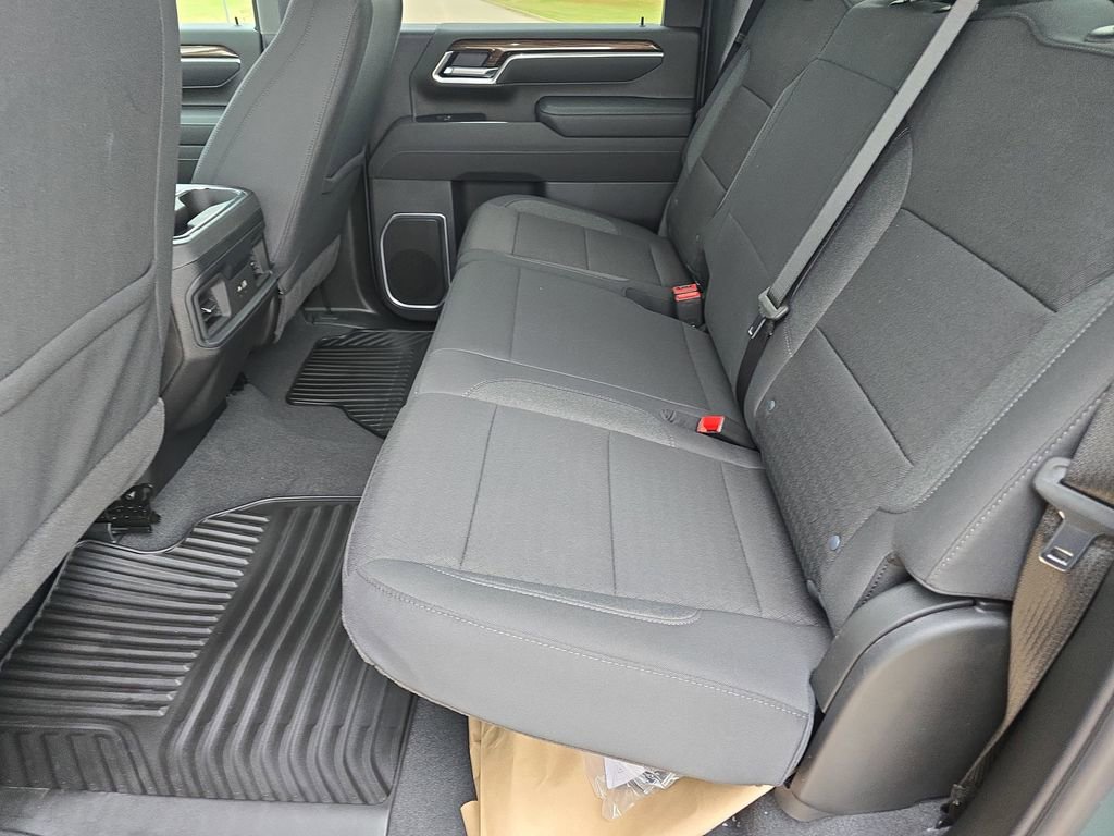 New 2026 Chevrolet Silverado 3500 LT image 13