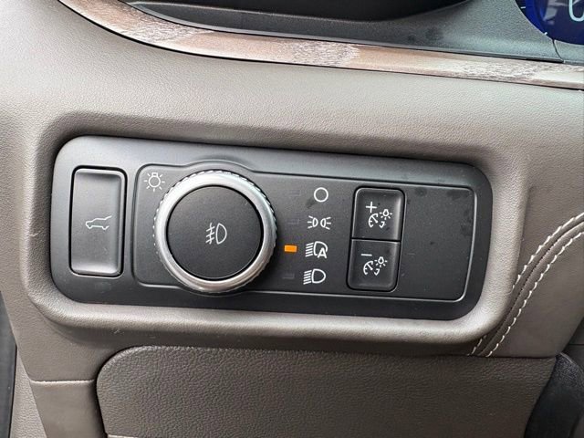 Used 2022 Ford Explorer Platinum w/ Equipment Group 601A image 28