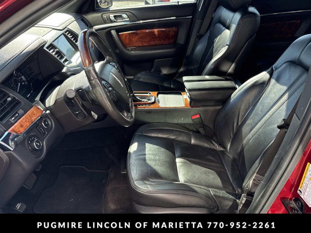 Used 2016 Lincoln MKS w/ Equipment Group 101A image 9