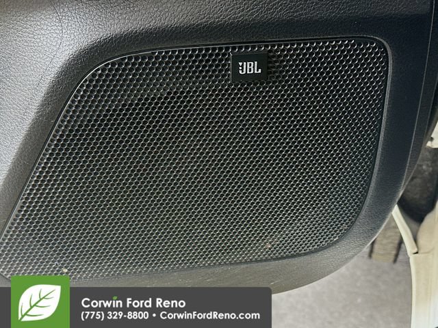 Used 2018 Toyota Tacoma TRD Off-Road AWD/4WD image 18