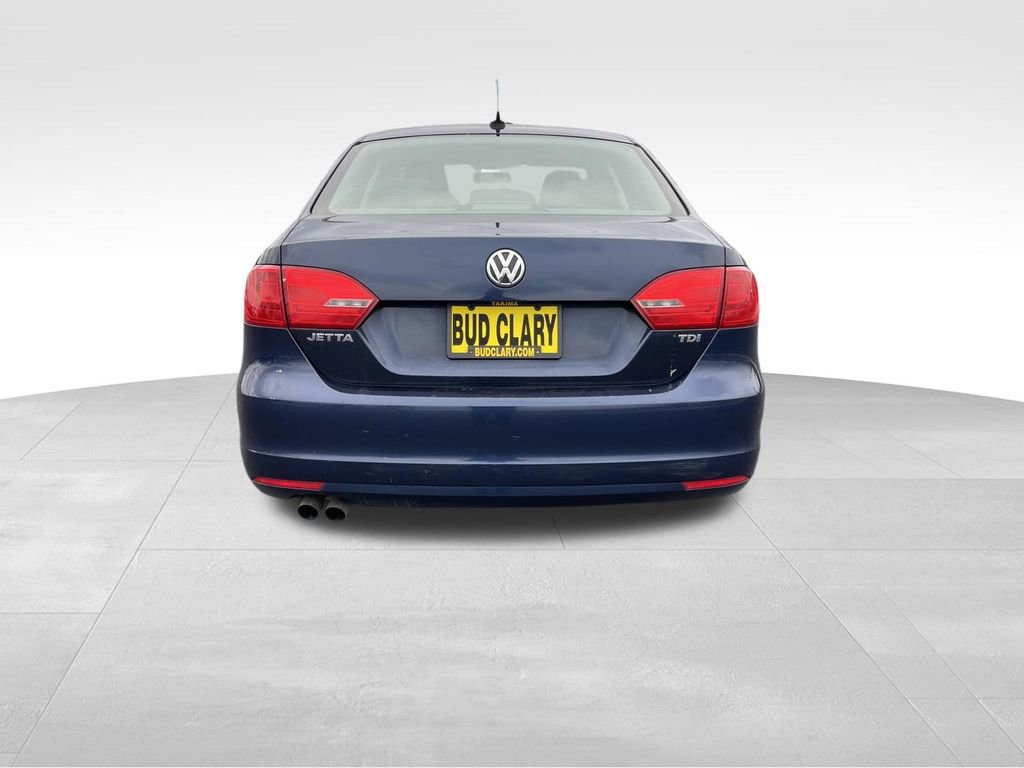Used 2013 Volkswagen Jetta TDI image 5