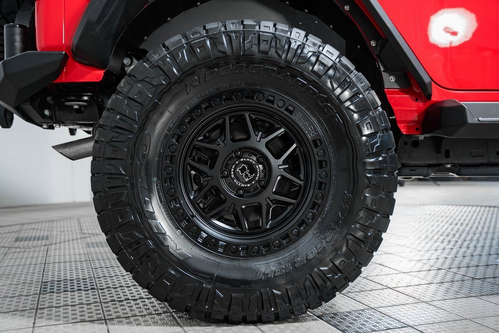 Used 2024 Jeep Wrangler Sport image 22