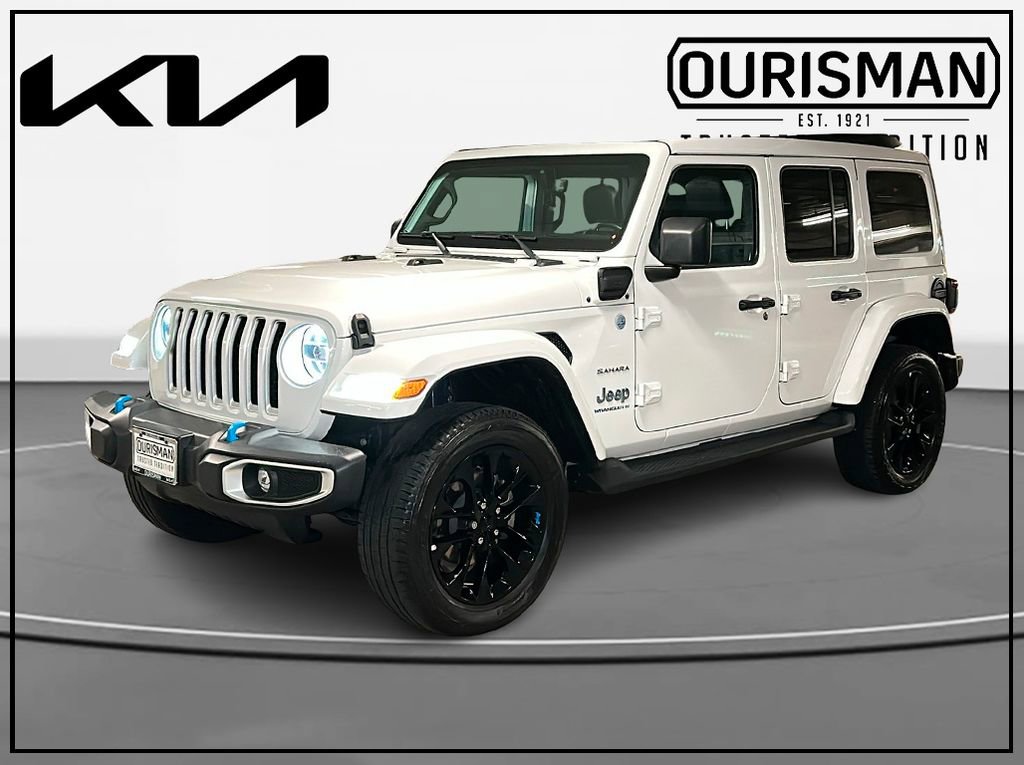Used 2023 Jeep Wrangler Unlimited Sahara w/ Cold Weather Group image 2