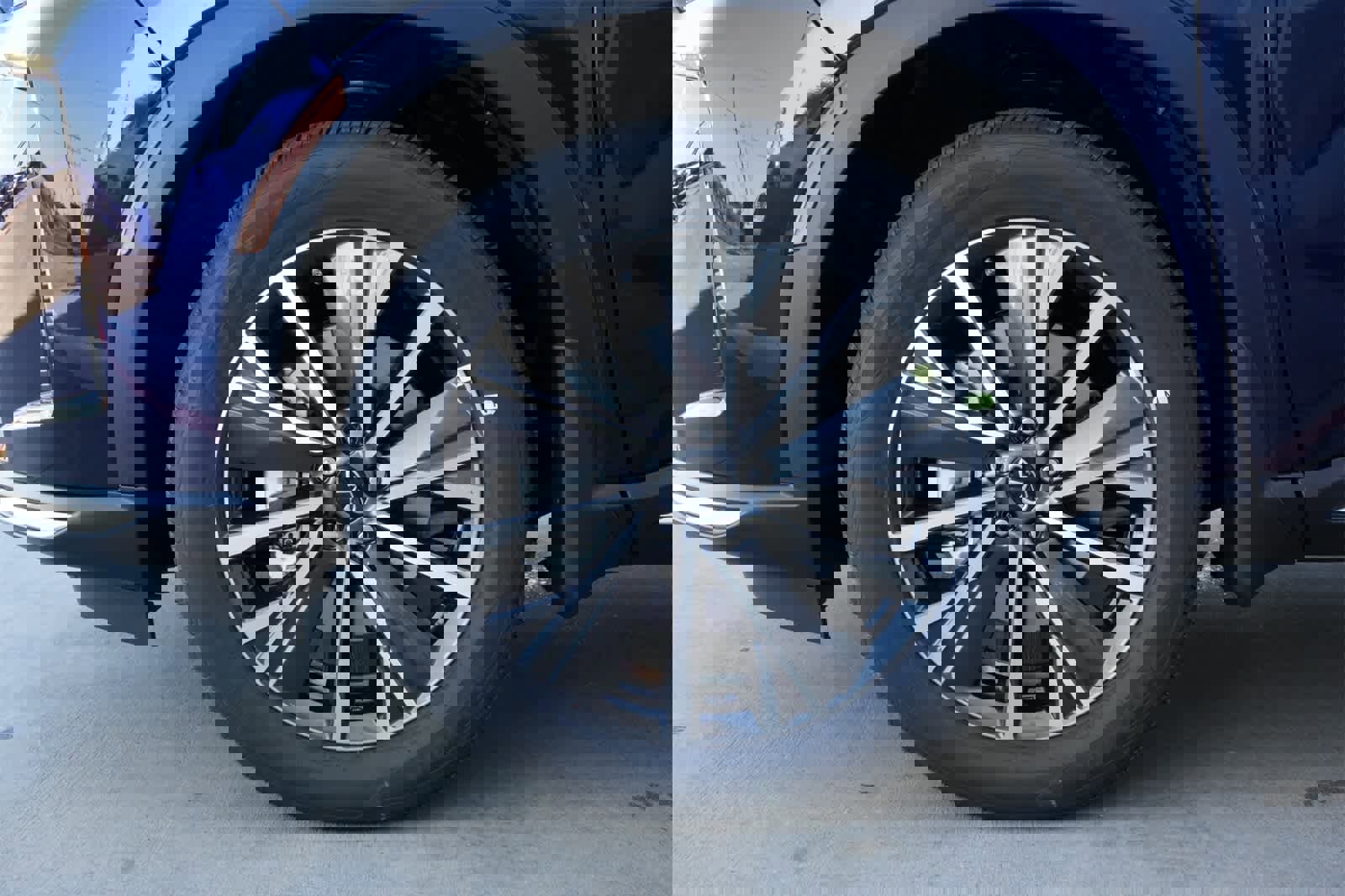 New 2026 INFINITI QX60 Luxe image 27