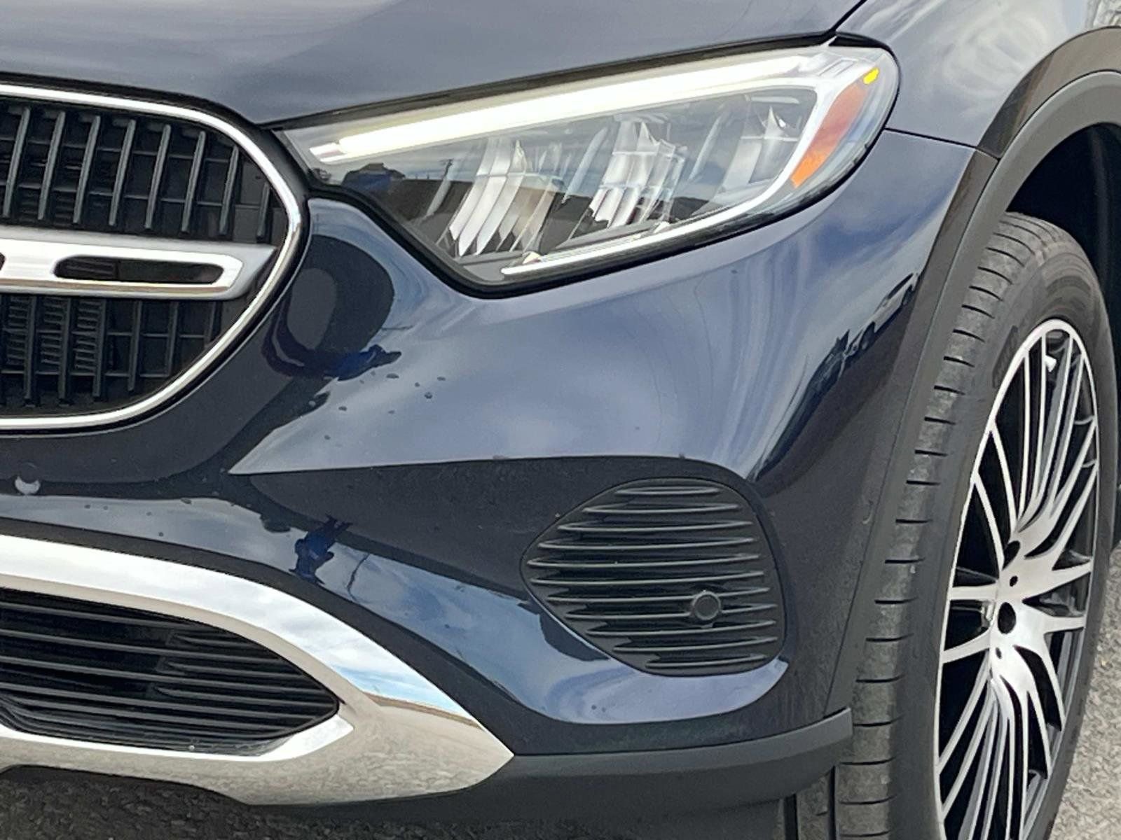 Certified 2024 Mercedes-Benz GLC 300 image 8