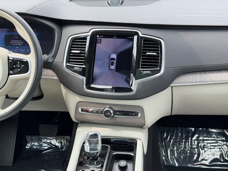 Certified 2023 Volvo XC90 T8 Ultimate w/ Lounge Package AWD/4WD image 14