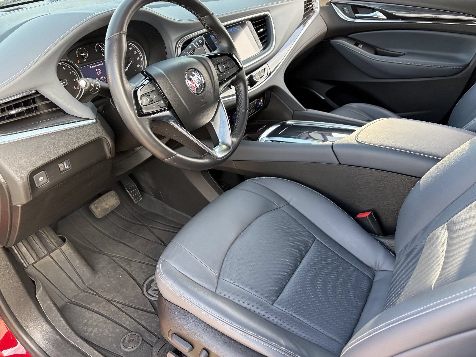 Certified 2023 Buick Enclave Essence w/ Experience Buick Package FWD image 19
